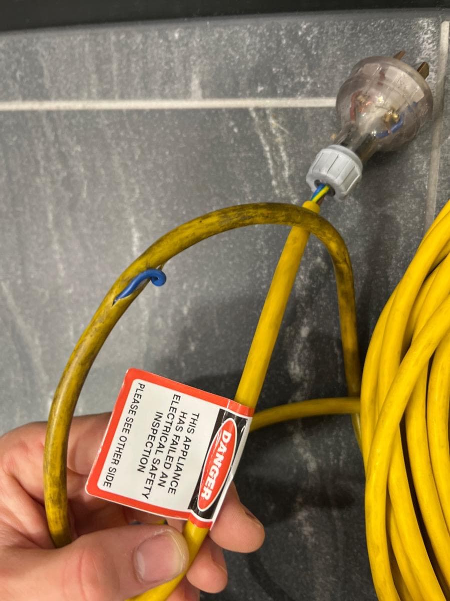 What Are The Fire Extinguisher Signage Requirements in Brisbane?